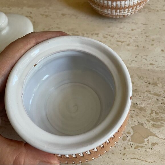 Mid Century Modern Geometric pattern White Glazed pottery set - Picture 12 of 16